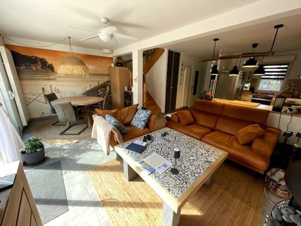 Vente Maison Très belle maison mitoyenne. Etat neuf Caissargues