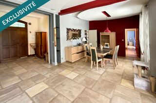  Maison à vendre 8 pièces 211 m²