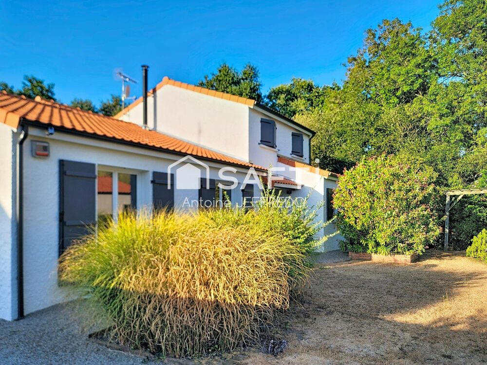 Maison familiale 193 m² 5 chambres Terrain 1548 m²