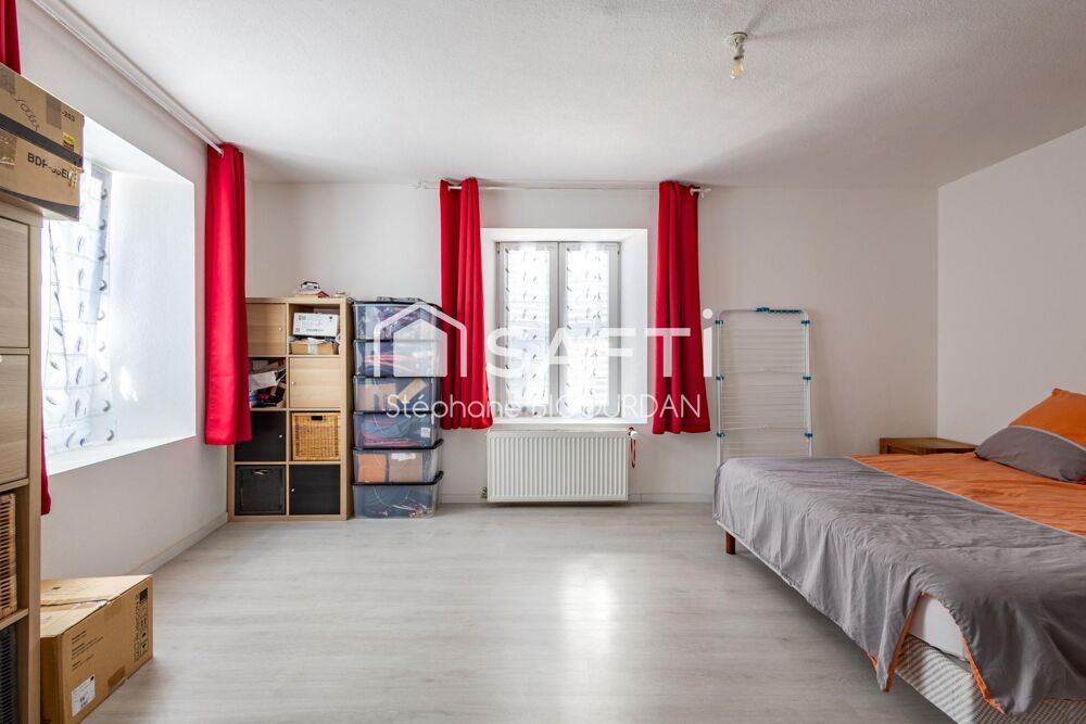 Vente Immeuble Immeuble (Local pro + appartement lou�s), DELLE Centre Delle