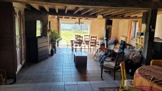  Maison  vendre 8 pices 325 m