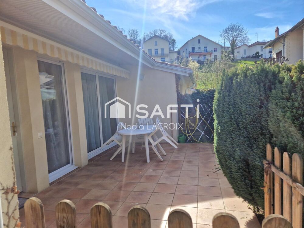 Maison T3, 81 m² + 5 m² de cellier, dans résidence sécurisée, piscine et club house.