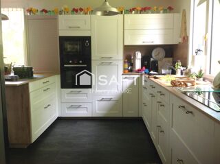  Maison � vendre 10 pi�ces 209 m�