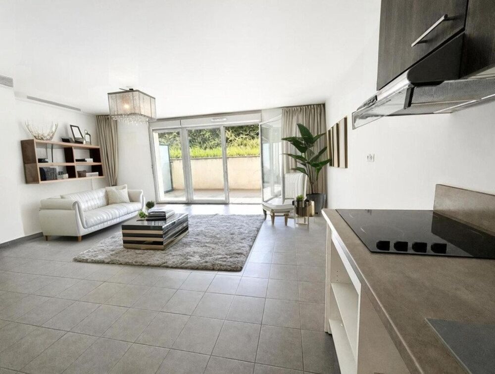 Vente Appartement T3 lumineux avec de beaux volumes,  terrasse et double stationnement. Pont-de-metz