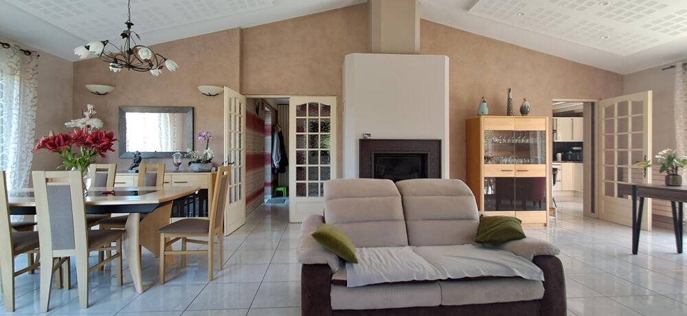 Vente Maison Maison familiale avec piscine et sous-sol Talmont-saint-hilaire