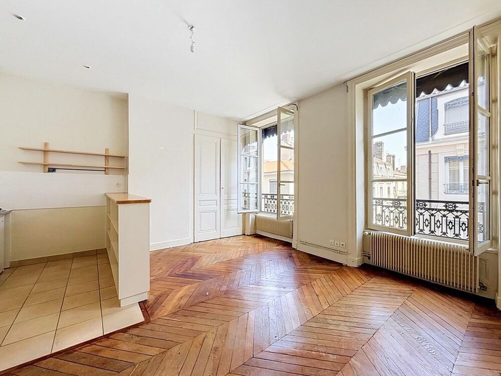Lyon 2 - Ainay. T2 bis avec bureau indépendant