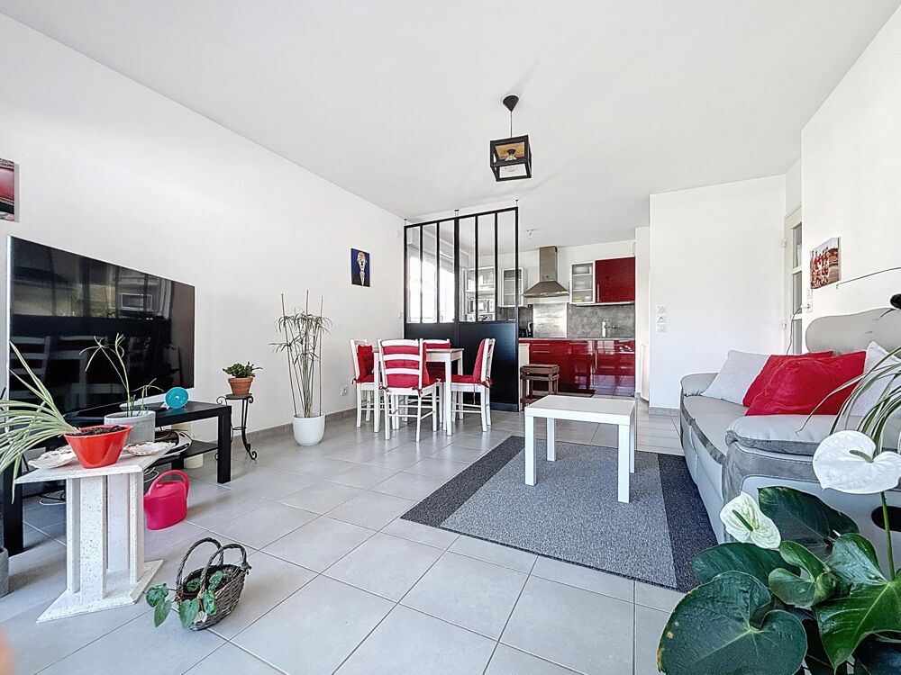 Vente Appartement Charmant T2 de 49,2 m² avec terrasse, parking, cave Sainte-luce-sur-loire
