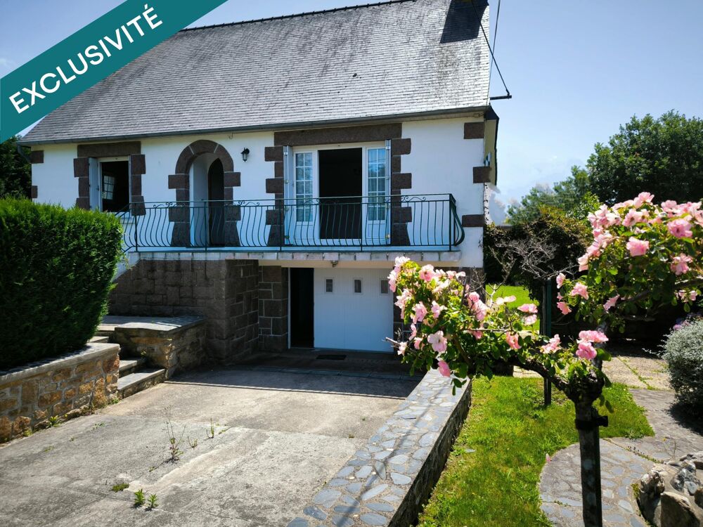 non loin des commerces et de la mer