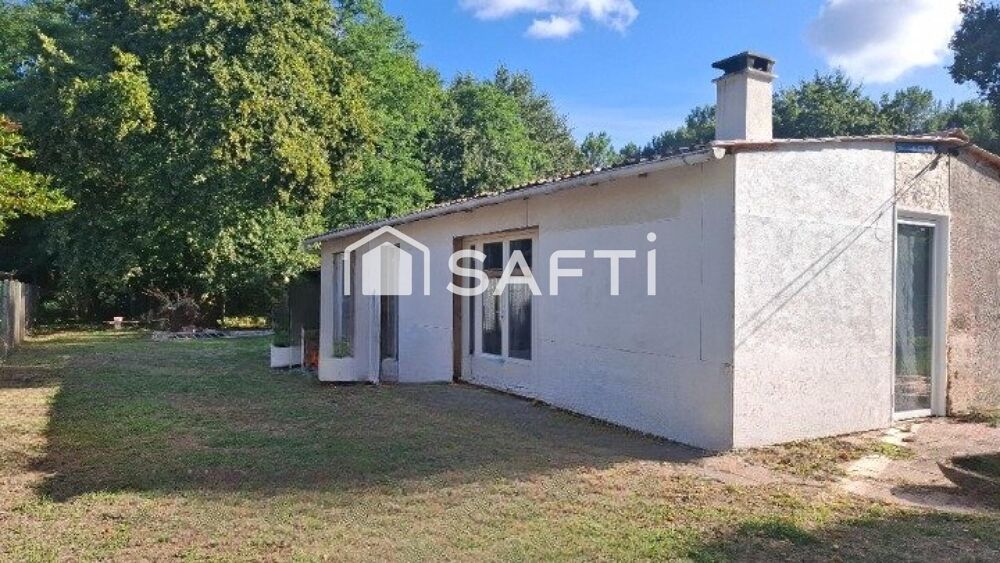 Vente Maison Maison à rénover avec terrain St-Germain-d'Esteuil Saint-germain-d'esteuil