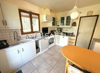  Maison � vendre 9 pi�ces 200 m�