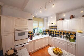  Maison � vendre 10 pi�ces 268 m�