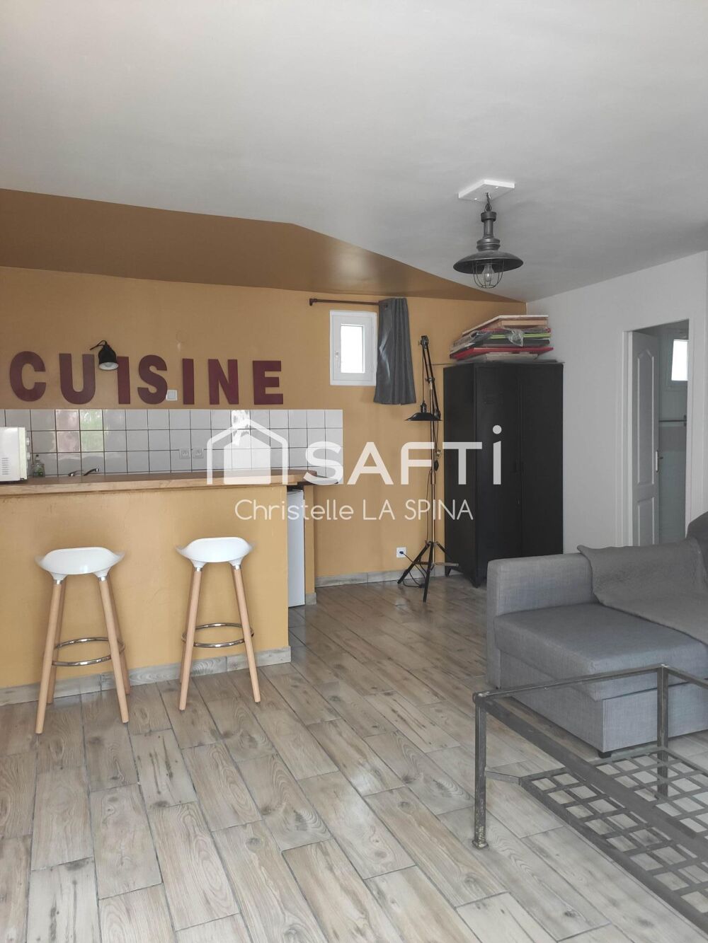 � vendre  Maison Collias (30210)