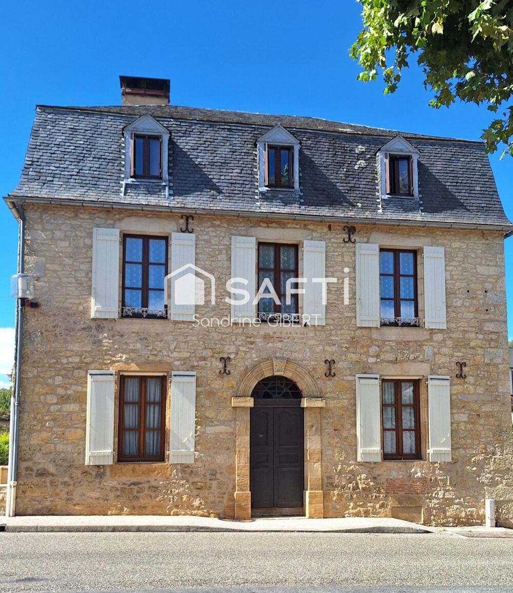Vente Maison Maison de ville de caractère 5 chambres - terrasses et terrain Saint-germain-du-bel-air