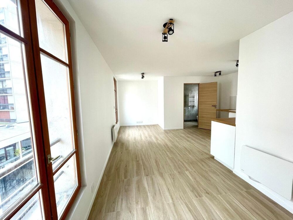 Vente Appartement Grand studio rénové – 29 m² – Paris 20 Paris 20