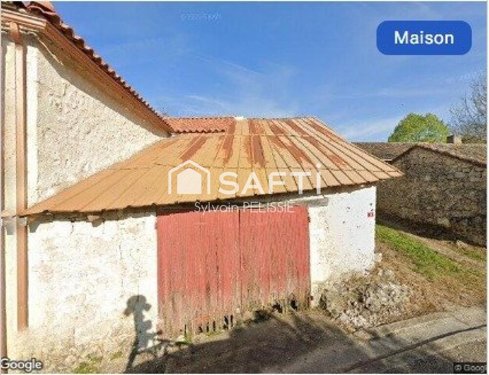 Maison en pierre à rénover, coeur village