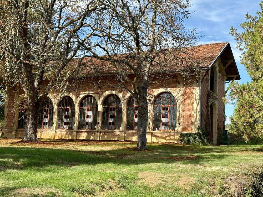  vendre  Proprit/chteau Gasques (82400)