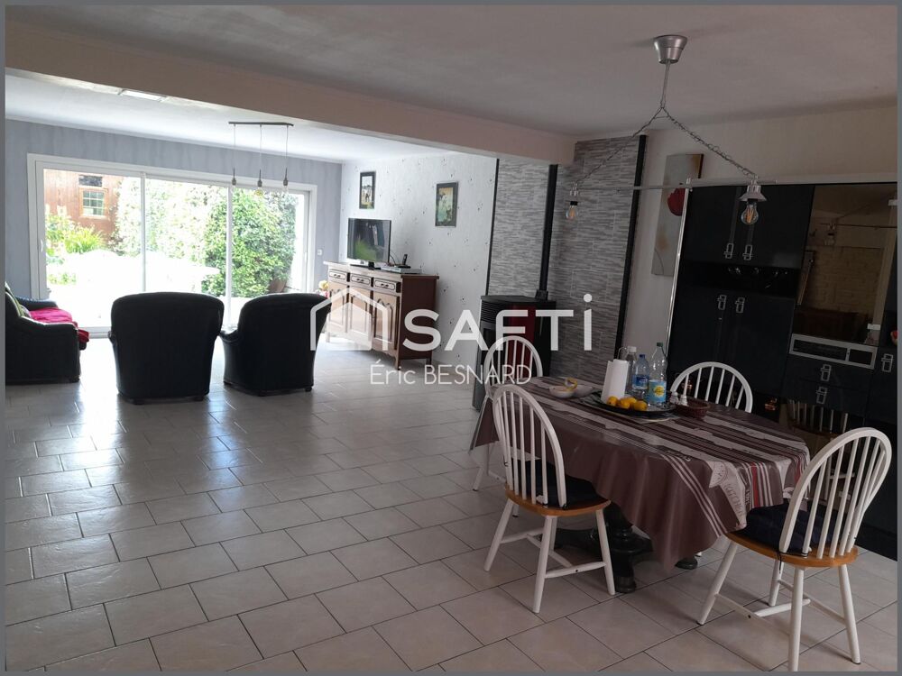 Maison+gîtes 10 pièces 215m2 environ 37500 Cinais
