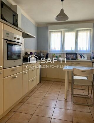  Appartement � vendre 5 pi�ces 111 m�