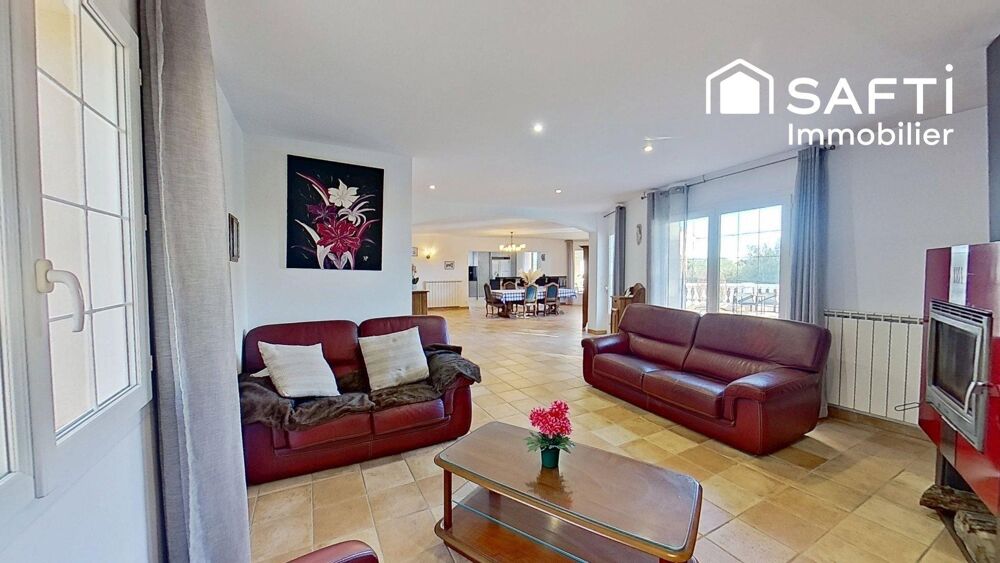 Vente Maison VILLA AVEC TERRASSE - PISCINE- TRIPLE GARAGE - SAINT AYGULF (83370) Saint-aygulf