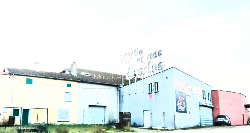   Murs commerciaux d'un établissement exceptionnel à reprendre, comprenant restaurant, cuisine et autres espace 