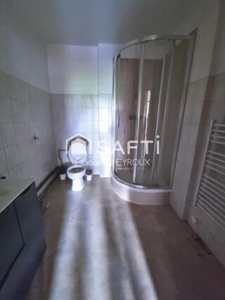  Immeuble à vendre 222 m²