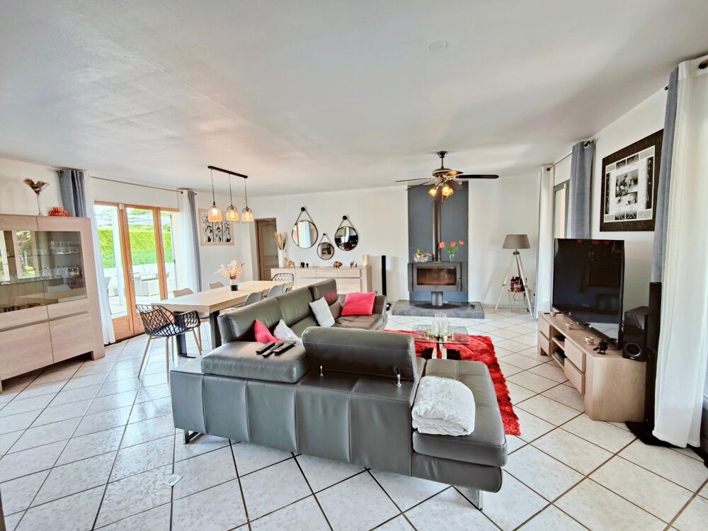 Vente Maison T6 de plain pied, au calme, sans vis à vis, Garage Mios