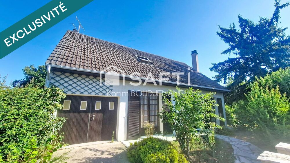 Maison familiale individuelle avec jardin de 864 m²