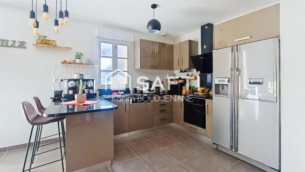 Vente Maison Maison de 3 chambres, 251 m2 de terrain, parkings... Viarmes
