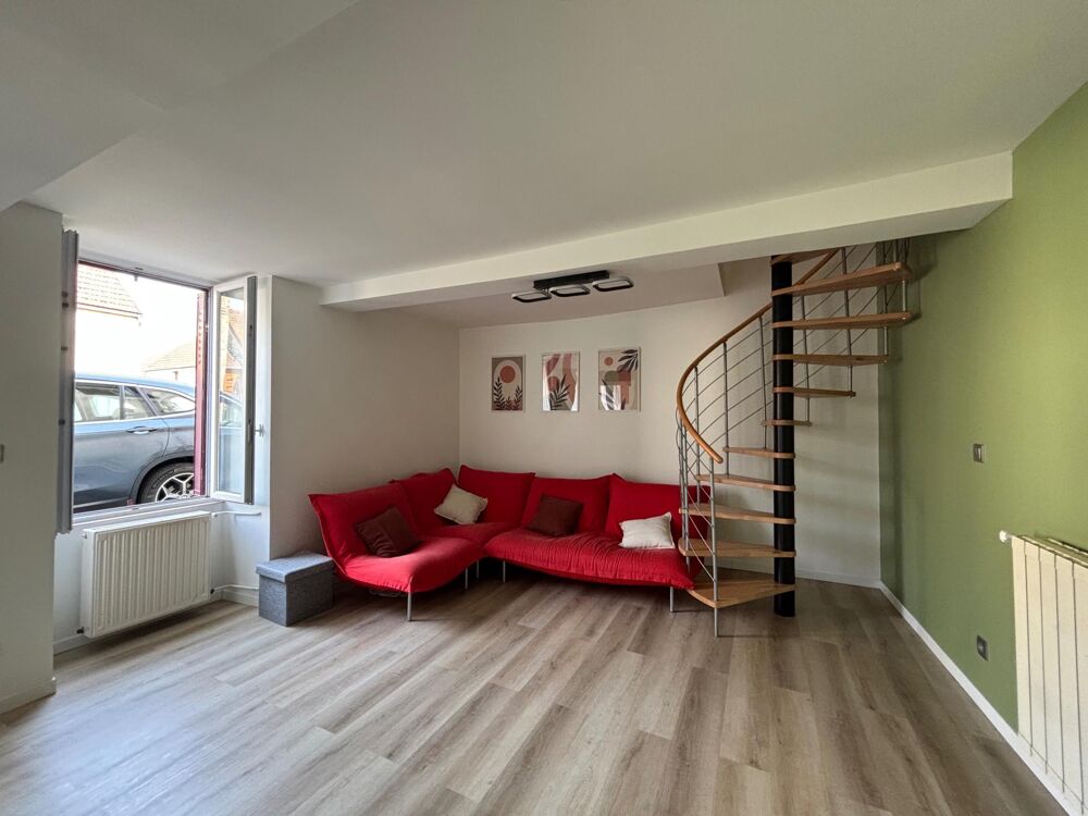 Vente Maison Maison de charme rénovée avec beau potentiel Cerilly