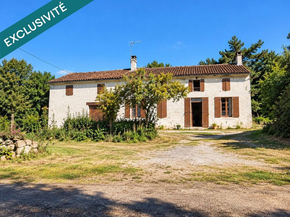Maison charentaise 153 m²  chai 90 m²  3,47 ha  hangar