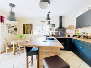  Maison � vendre 7 pi�ces 175 m� Sadirac