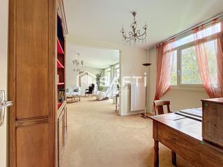  Appartement à vendre 7 pièces 141 m²