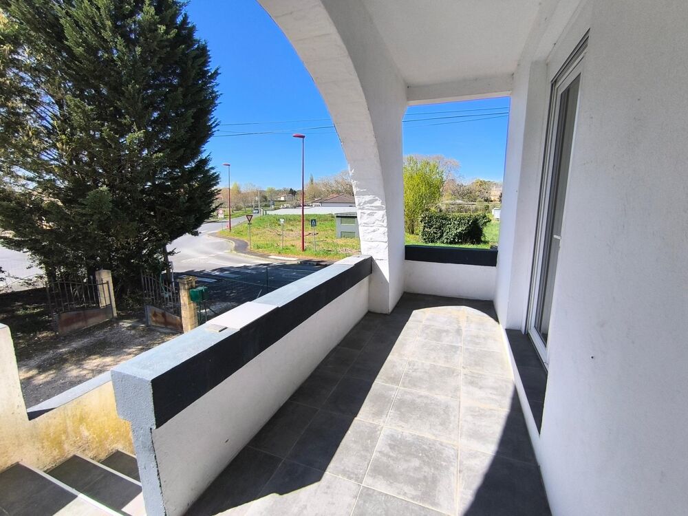 Vente Maison Bergerac idéal investiseurs authentique maison pierre de 5 pièces et 150 M2 louée avec plus de 10% de rentabilité Bergerac