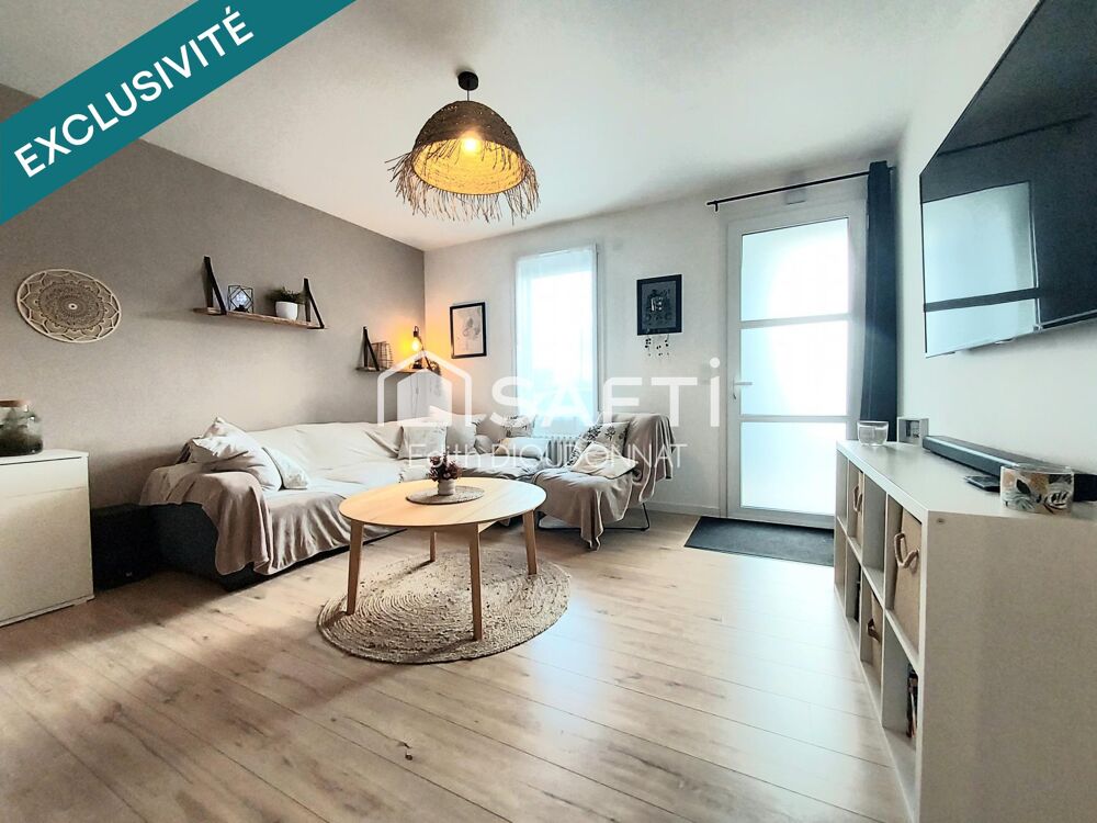 Vente Maison Maison de ville rénovée, jardin clos et dépendance Essarts en bocage