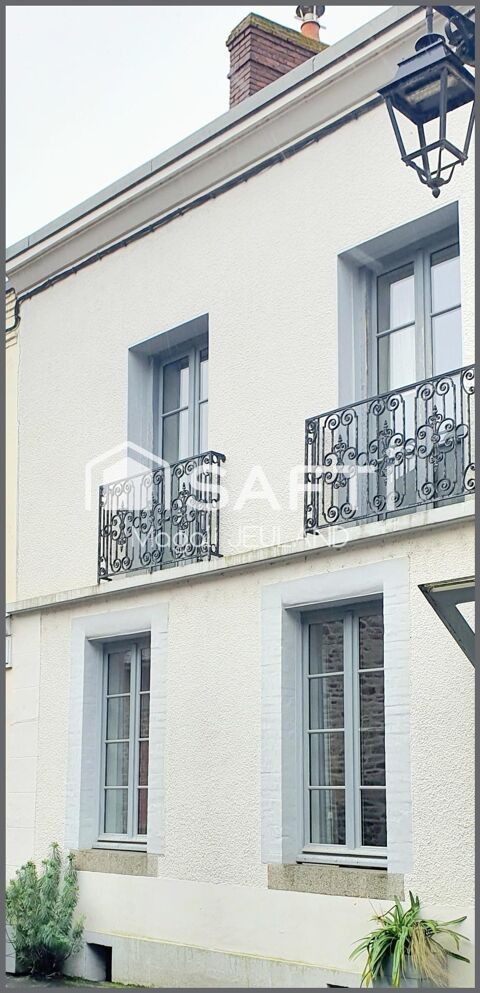   CHARMANTE MAISON DE VILLE 1900, RESTAURATION AUTHENTIQUE ! Maison - 7 pièce(s) - 133 m²
