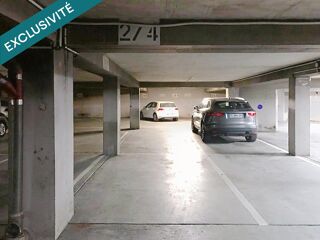  Parking / Garage  vendre 