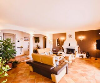  Maison � vendre 7 pi�ces 160 m�