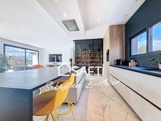  Maison à vendre 7 pièces 195 m²