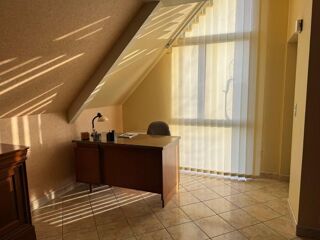  Immeuble � vendre 223 m�