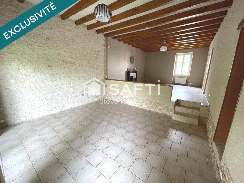 Maison de 140 m² à Niherne avec rivière