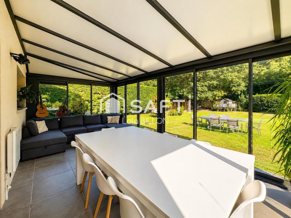 Vente Maison L'espace de la campagne, à quelques minutes seulement de la gare et du tram. Pessac