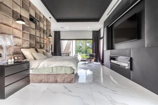  Maison à vendre 10 pièces 1300 m²