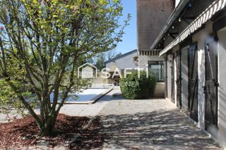  Maison � vendre 6 pi�ces 204 m�