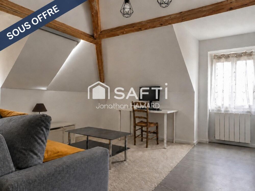 Vente Appartement Nantes centre-gare : le charme d'un dernier étage au calme. Nantes