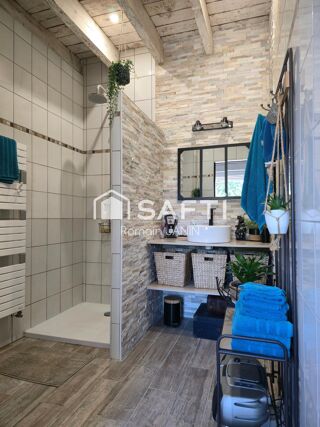  Maison � vendre 7 pi�ces 210 m�