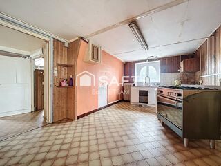  Maison  vendre 10 pices 133 m