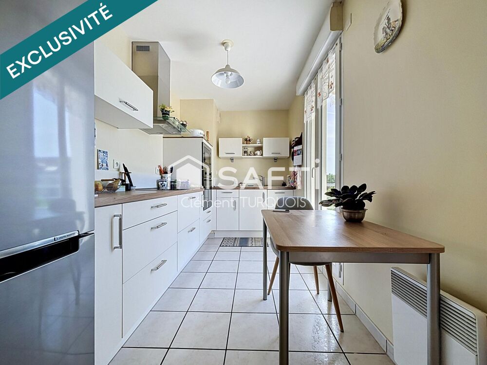 Vente Appartement Appartement T4 de 96 m² avec terrasse, garage et parking dans résidence recherchée Tours
