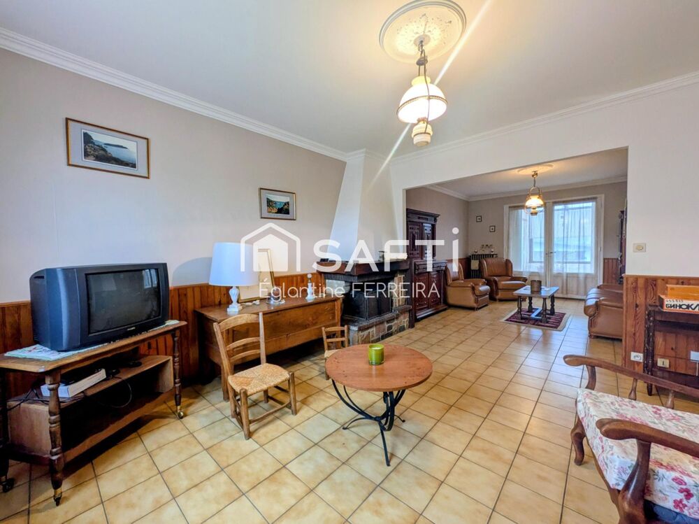Vente Maison SAINT MAUR, MAISON DE 145M² HABITABLES AVEC SOUS-SOL, 2 GARAGES ET JARDIN Saint-maur