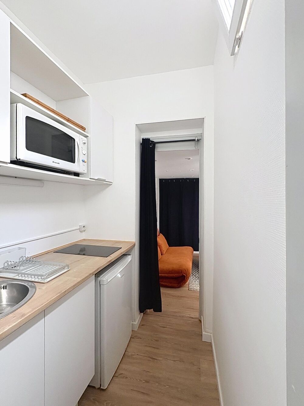 Vente Appartement Appartement entièrement rénové - Vendu meublé et équipé Bordeaux