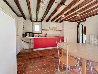  Maison  vendre 8 pices 225 m